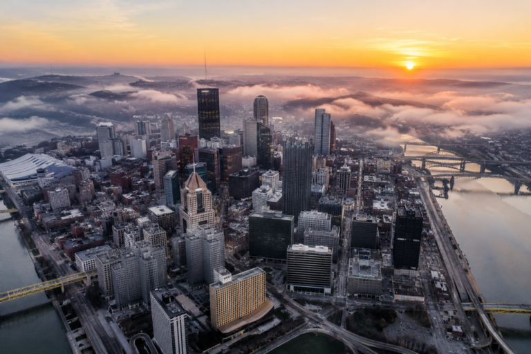 Apartments with Home Office Space in Pittsburgh: Finding the Right Layout for Remote Work