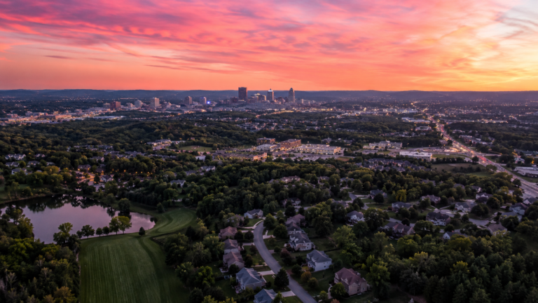 North Fayette Apartments Near Pittsburgh: A Guide to Airport Corridor Living
