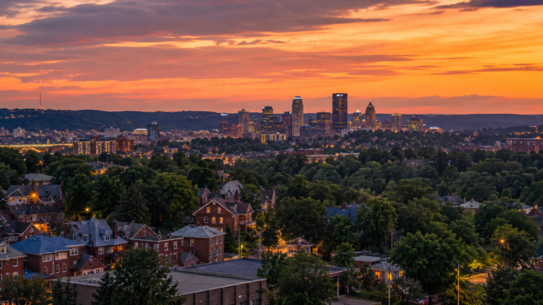 Overbrook Apartments Near Pittsburgh: A Guide to Quiet Residential Rentals in a Peaceful South Hills Neighborhood