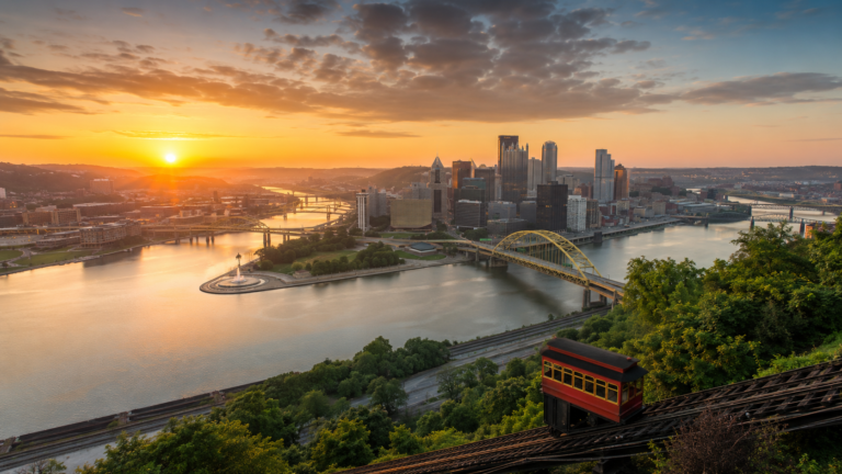 Mount Washington Apartments Pittsburgh: A Guide to Skyline Views and Urban Convenience